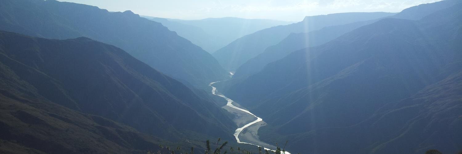 AndoenColombia's profile banner image
