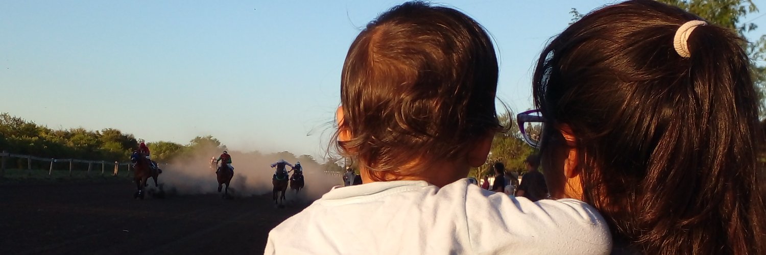EveDoello's profile banner image
