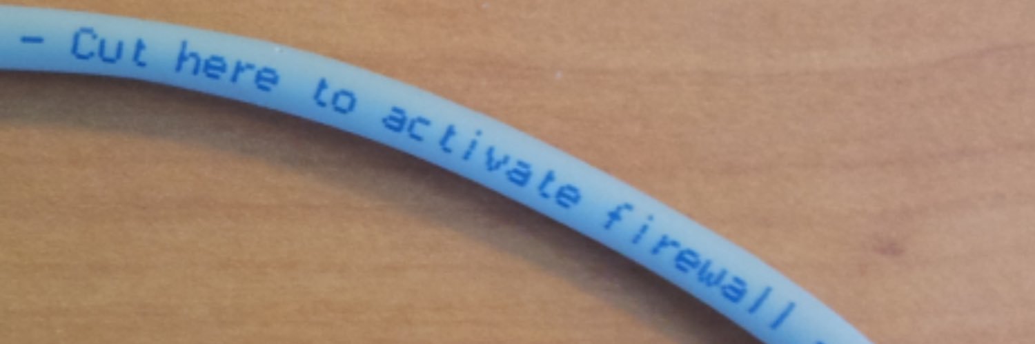 Drinnen_nur_Kännchen 🇺🇦 🇫🇷 🇬🇧 🇸🇪 🇬🇱 🇵🇱 banner