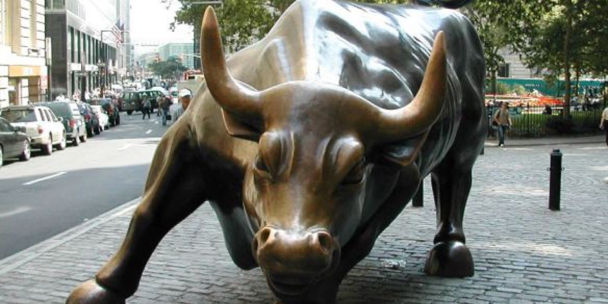 WealthCommander's profile banner image
