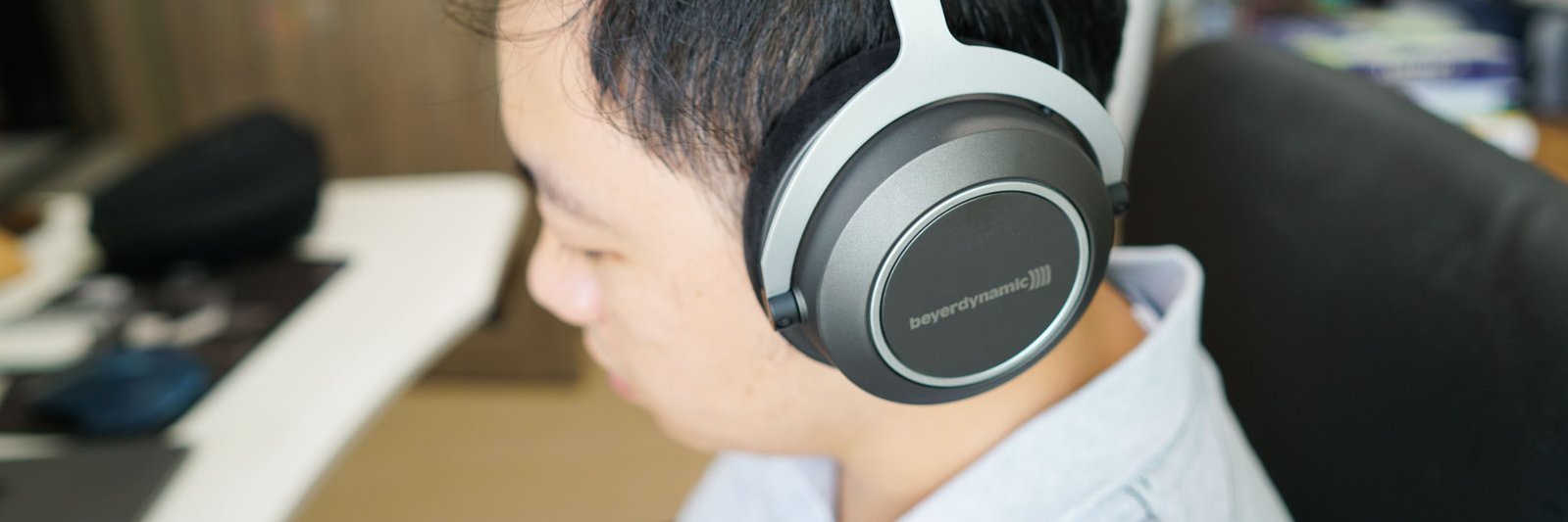 techwalls's profile banner image