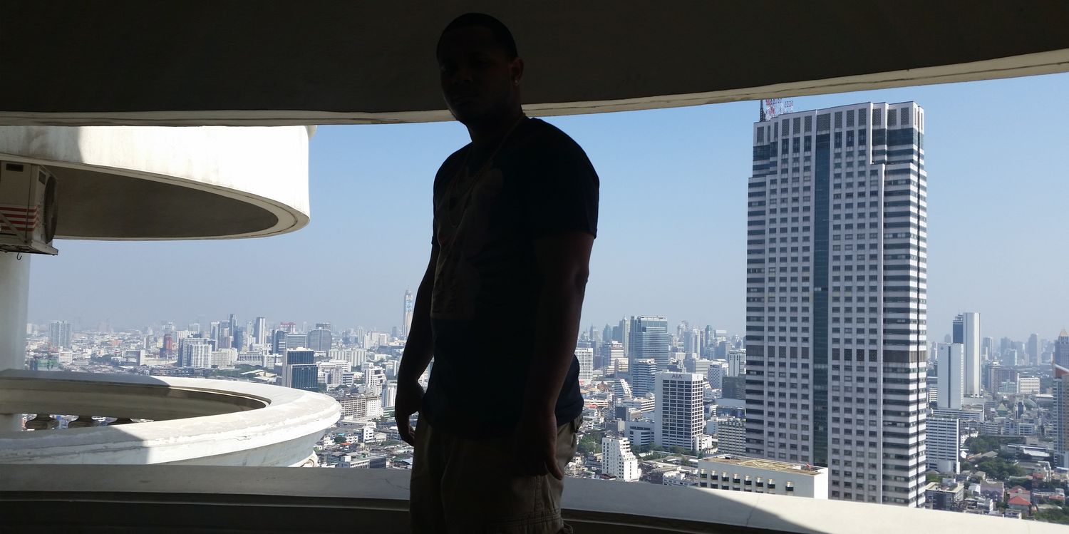 GyfBKLI's profile banner image