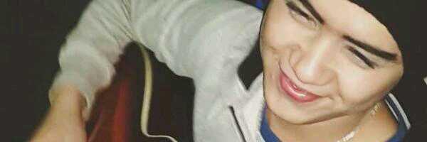 praditadp5's profile banner image