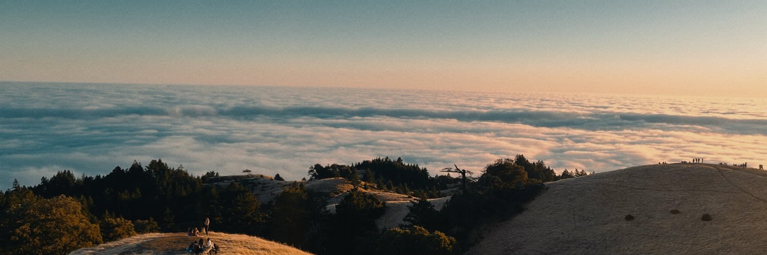 attharave's profile banner image