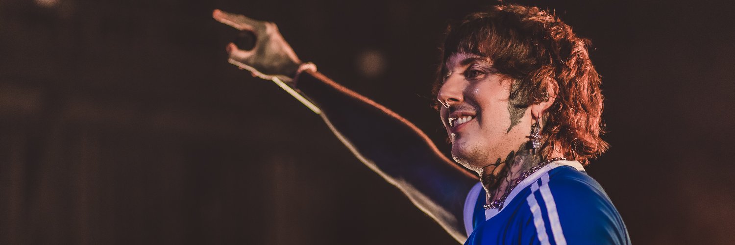 hevitu's profile banner image