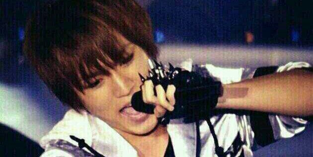 ___WO7's profile banner image
