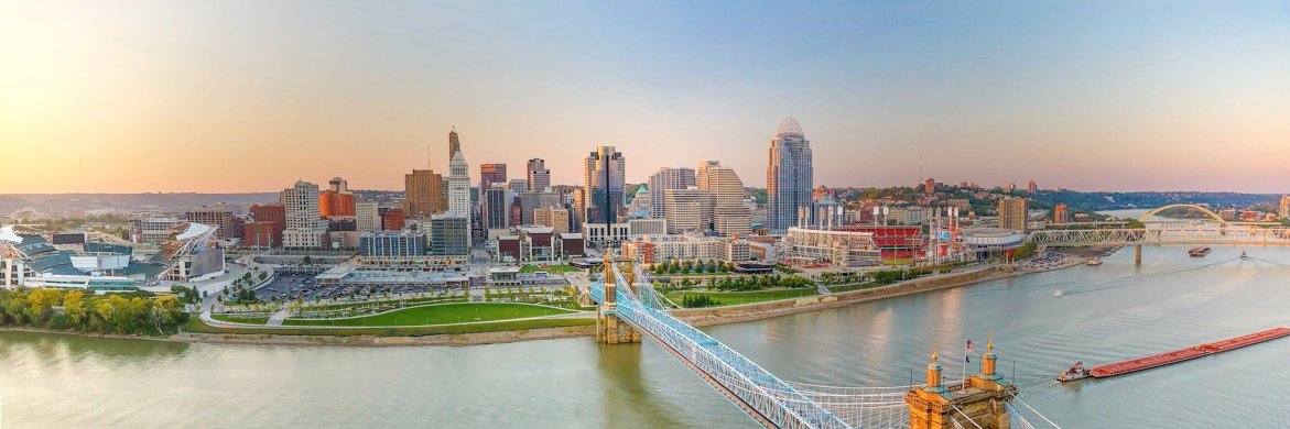 Metropolitan Club banner