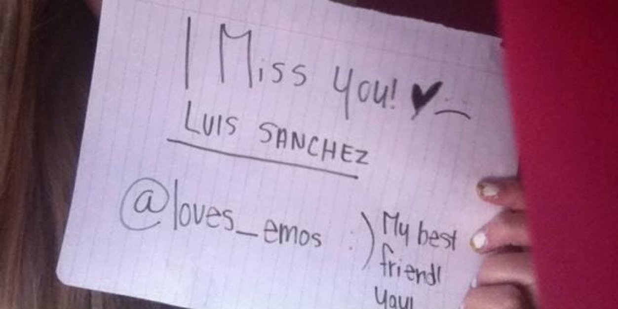 loves_emos's profile banner image
