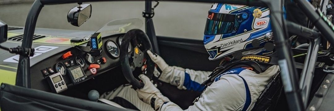 Dannyhollandracing banner