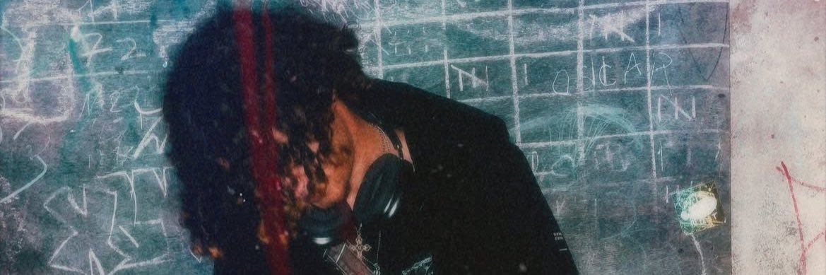 _aloz_'s profile banner image