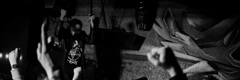 viclardora's profile banner image