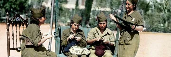 Neus 🐿💜🔥 banner