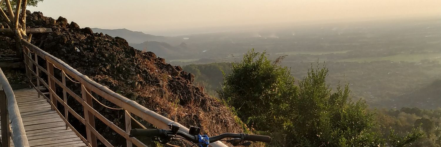 adhiraputro's profile banner image