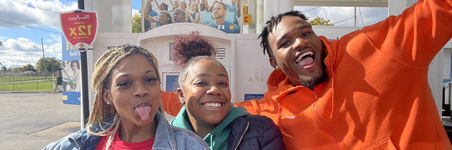 miaapiaaa ⚡️ banner