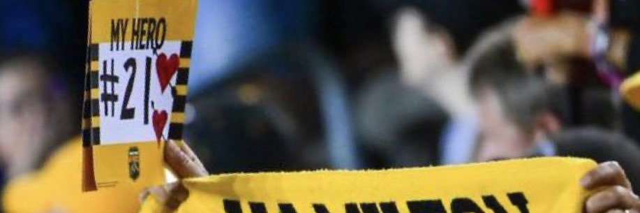 Simoni Lawrence banner