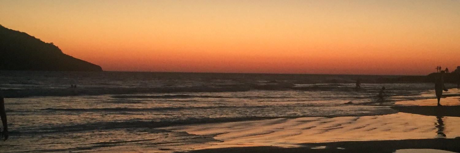 _mimi1825's profile banner image