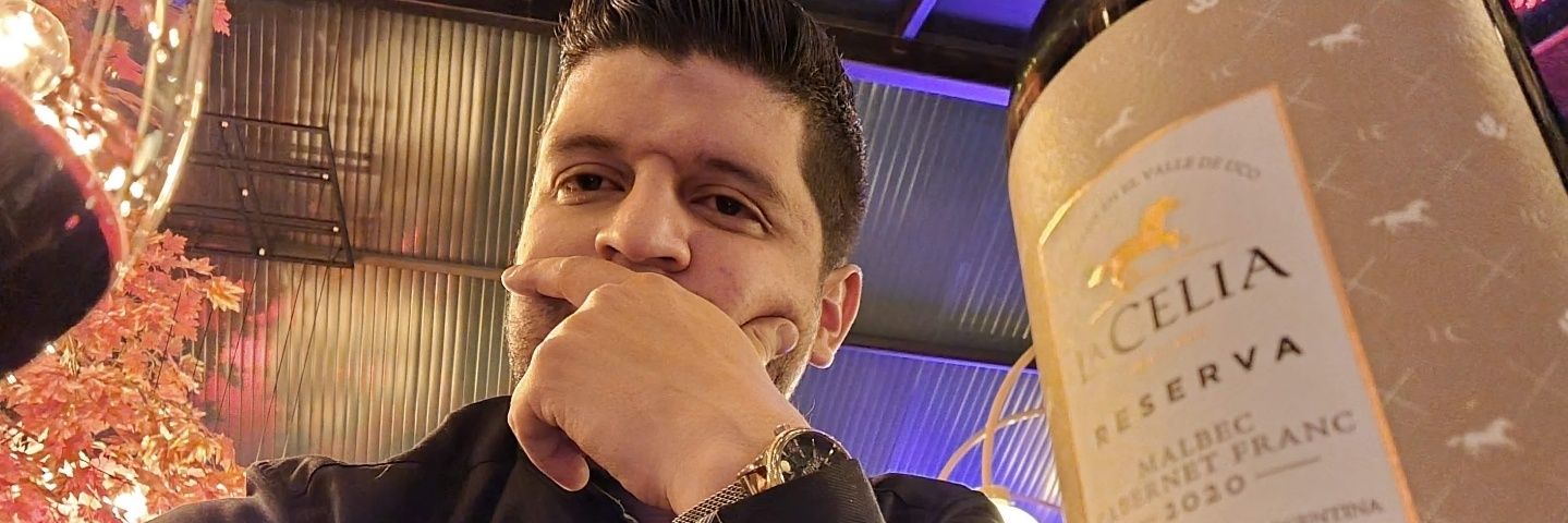 TOCOONADA's profile banner image