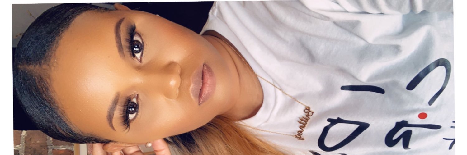np_BriT's profile banner image