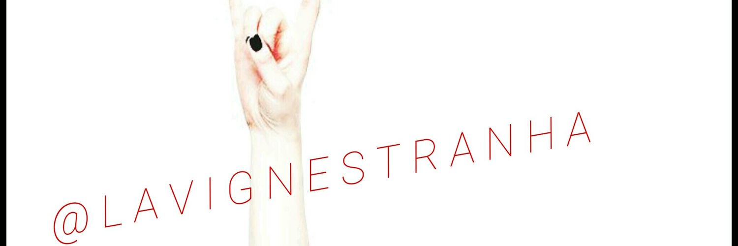 lavignestranha's profile banner image