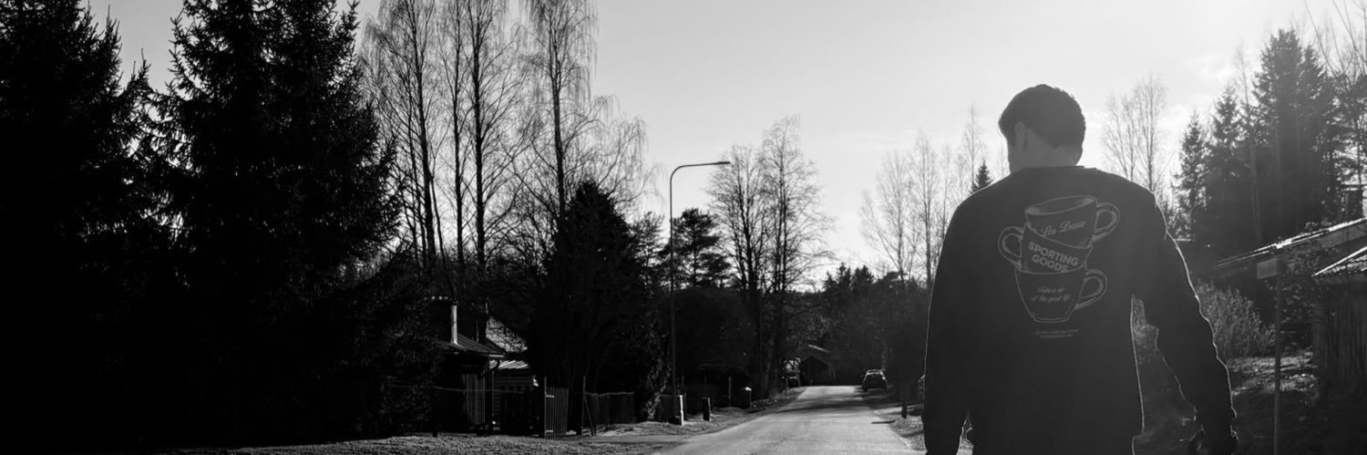 wvillee's profile banner image