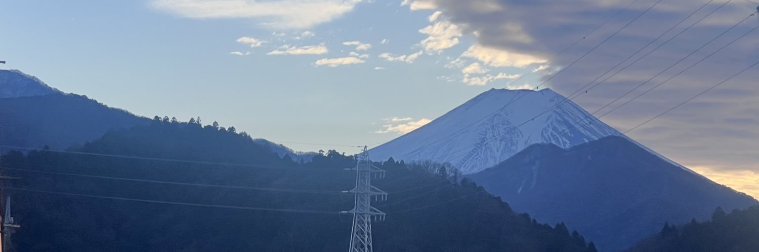 NeeeeeZU's profile banner image