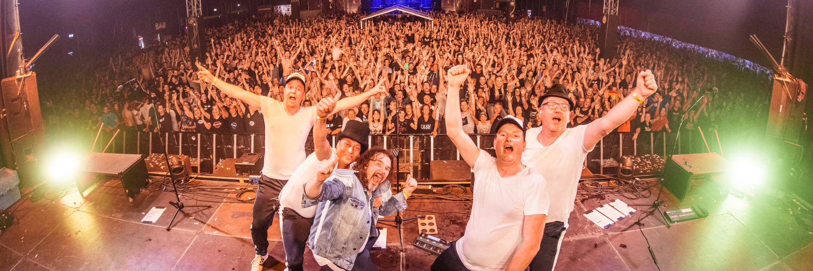 WC EXPERIENCE banner