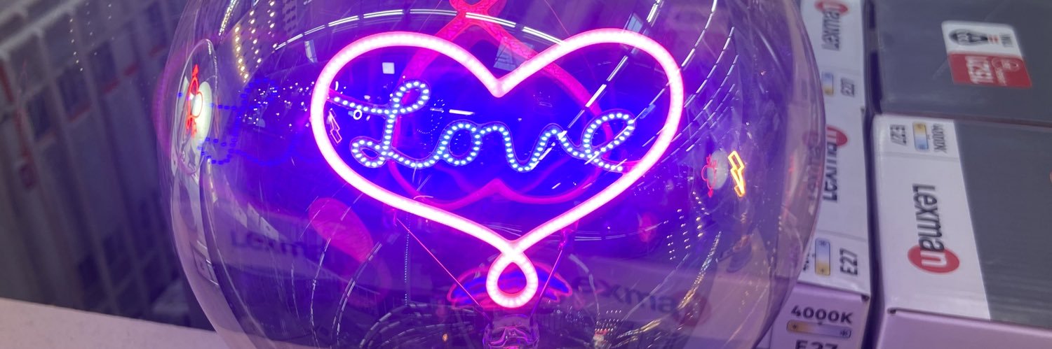 luvtorto's profile banner image