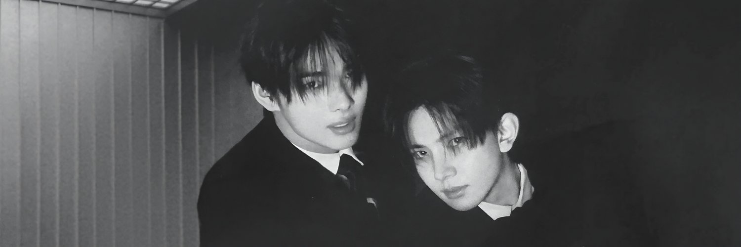 risa banner
