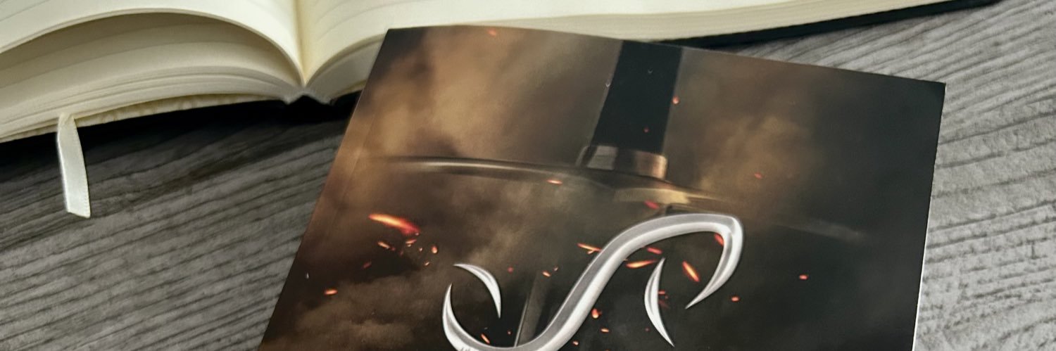 Laura_Barton's profile banner image