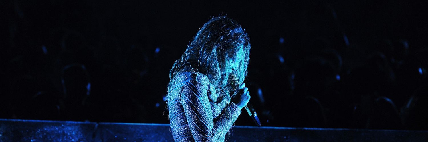 meribey's profile banner image