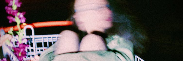 julianaeye's profile banner image