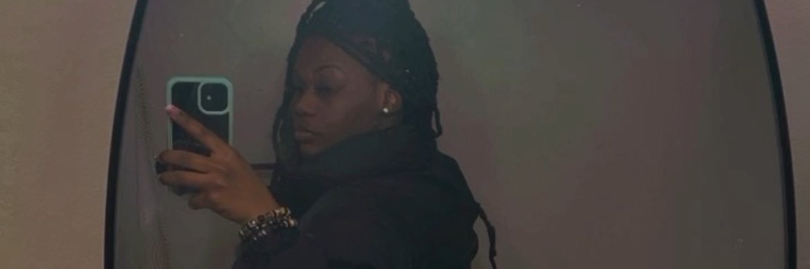abreonaaa's profile banner image