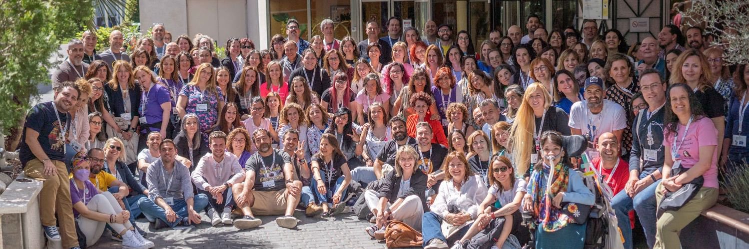 Jimena 🇪🇸🇬🇧🇩🇪🇫🇷🇮🇹🇧🇷🇷🇺🦩 banner