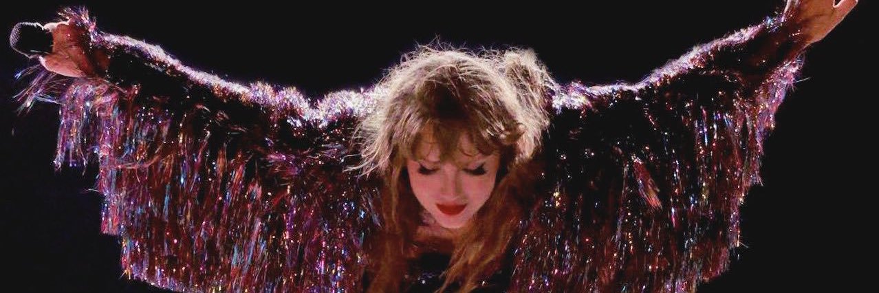 regitazahra's profile banner image