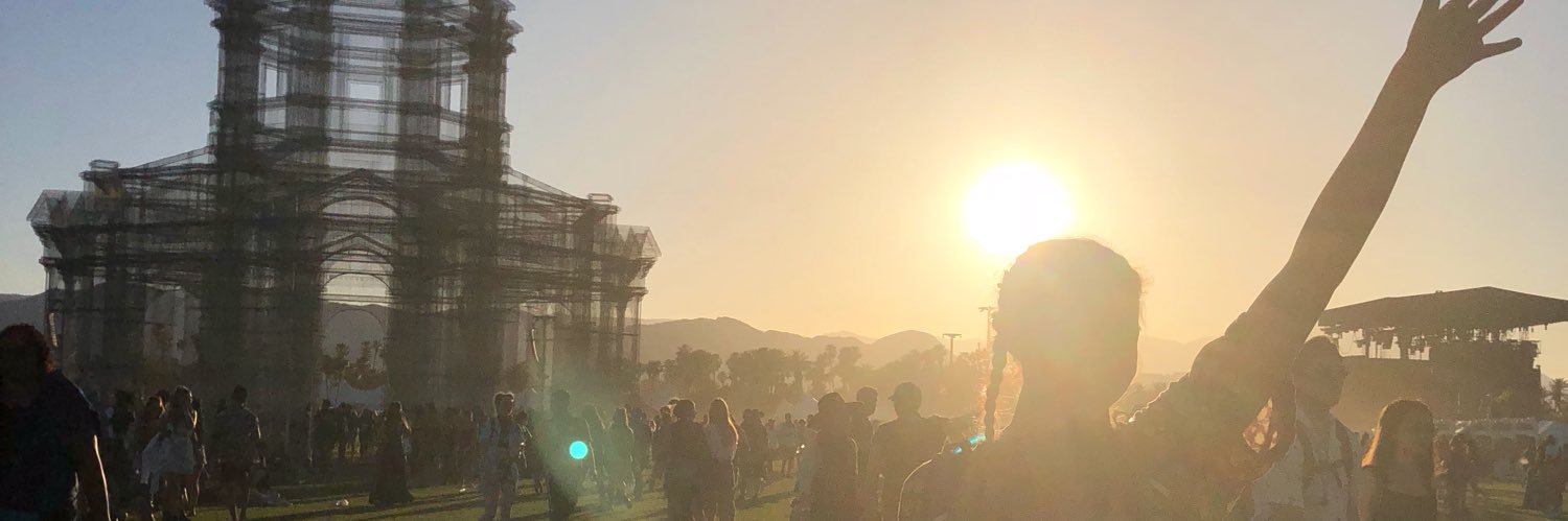 julia_perry5's profile banner image