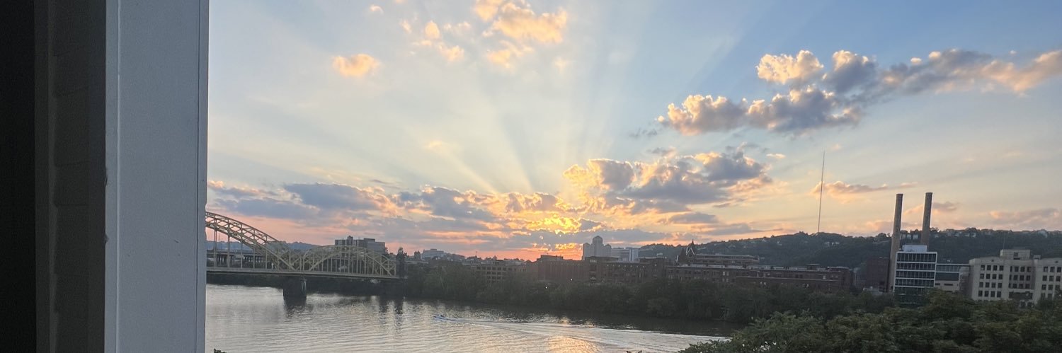 gillian2552's profile banner image