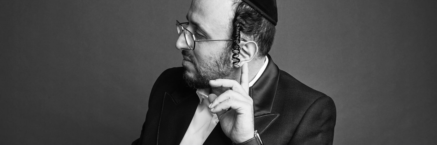 LipaSchmeltzer's profile banner image