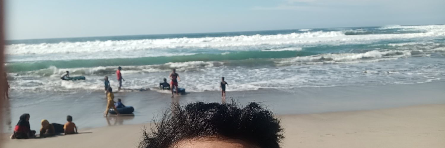 hmzein_'s profile banner image