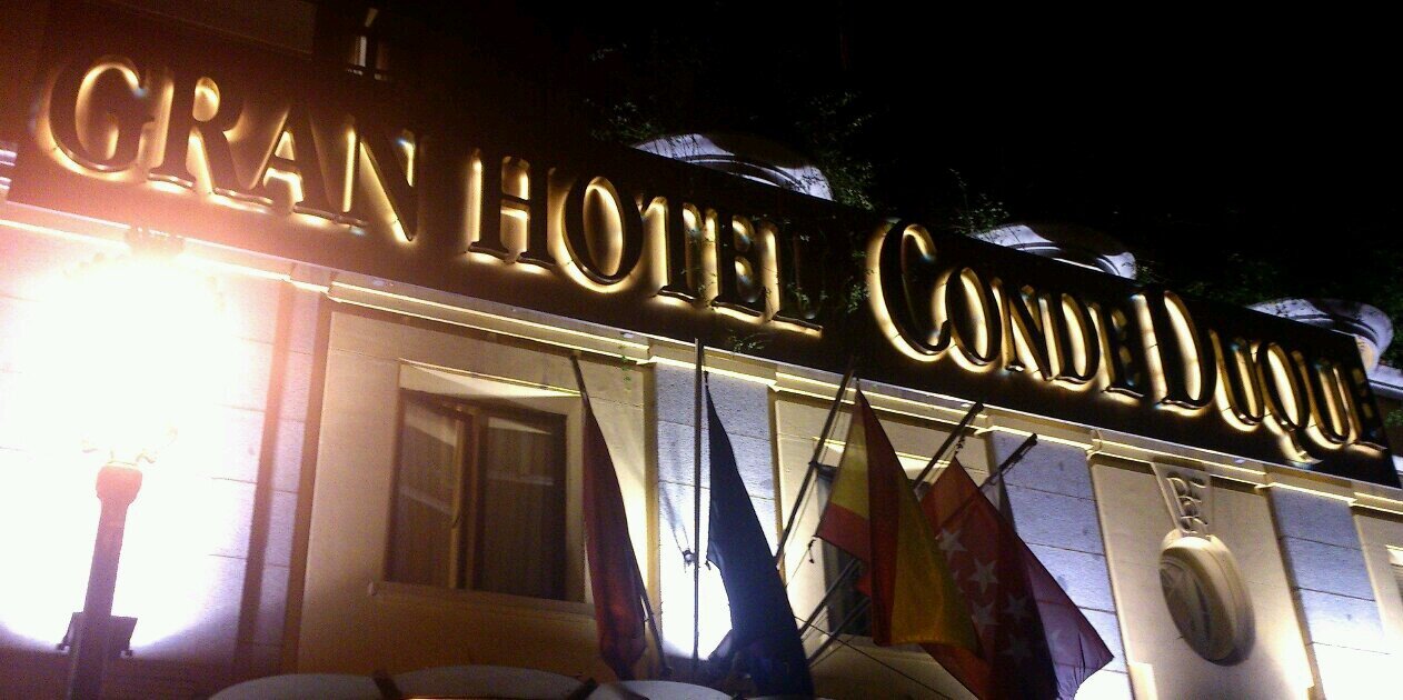 hotelcondeduque's profile banner image
