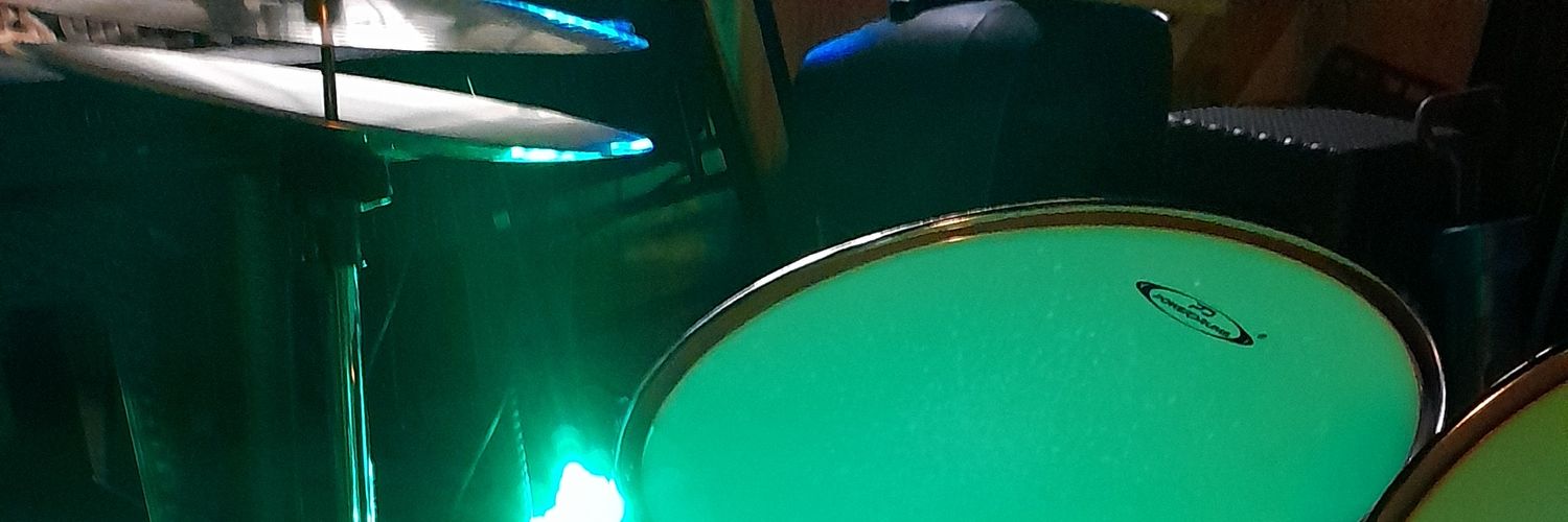 vicsheep's profile banner image