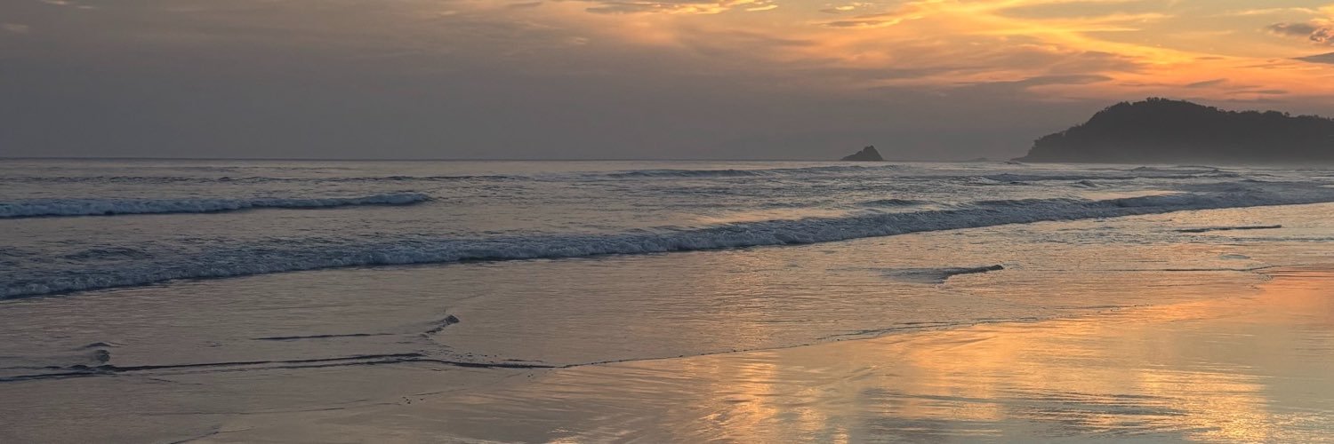 gislomka's profile banner image