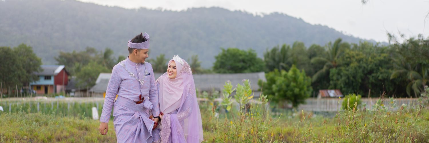 _farhananasir_'s profile banner image