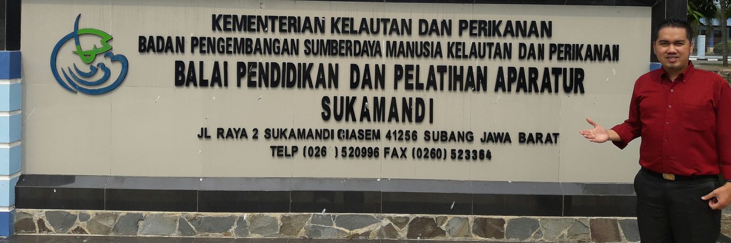 dodirahmad's profile banner image