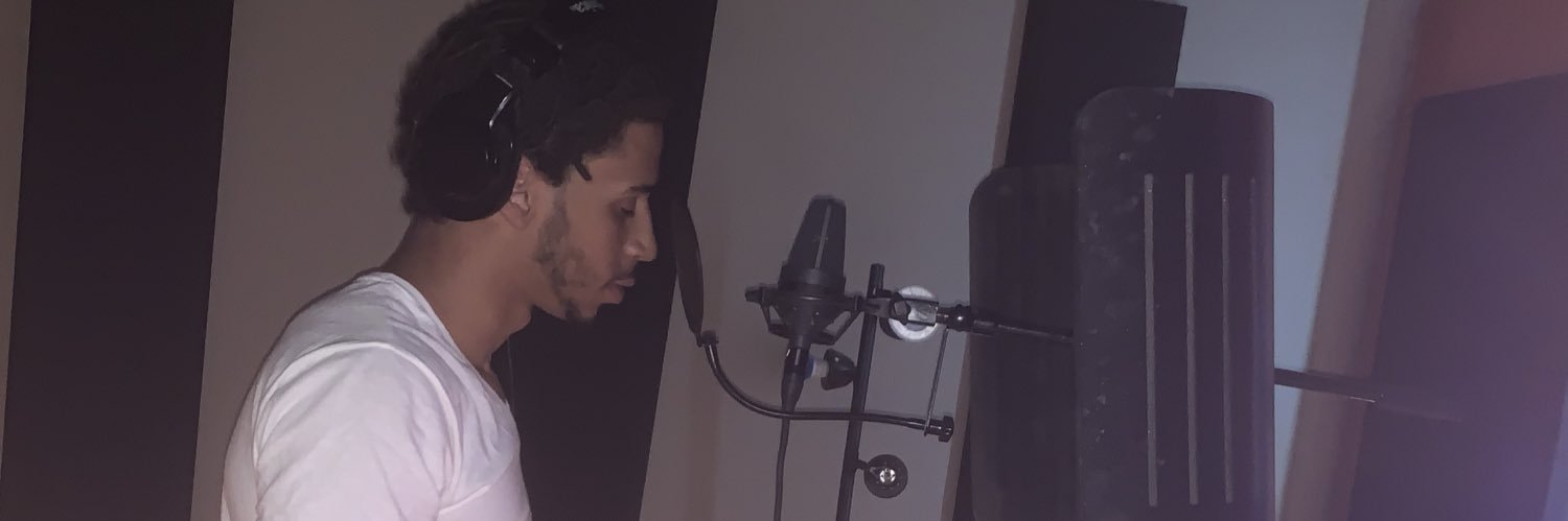 unknownuserz123's profile banner image