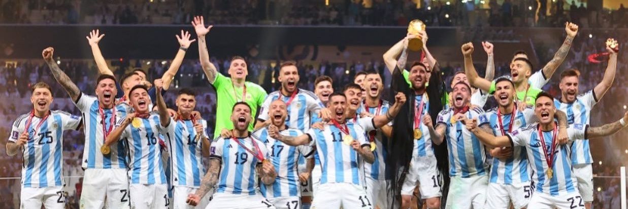 Leitoo_Acosta's profile banner image
