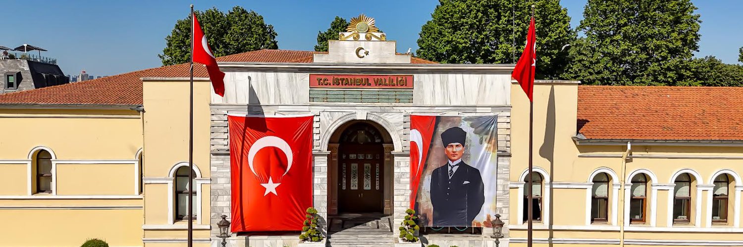 TC İstanbul Valiliği's banner
