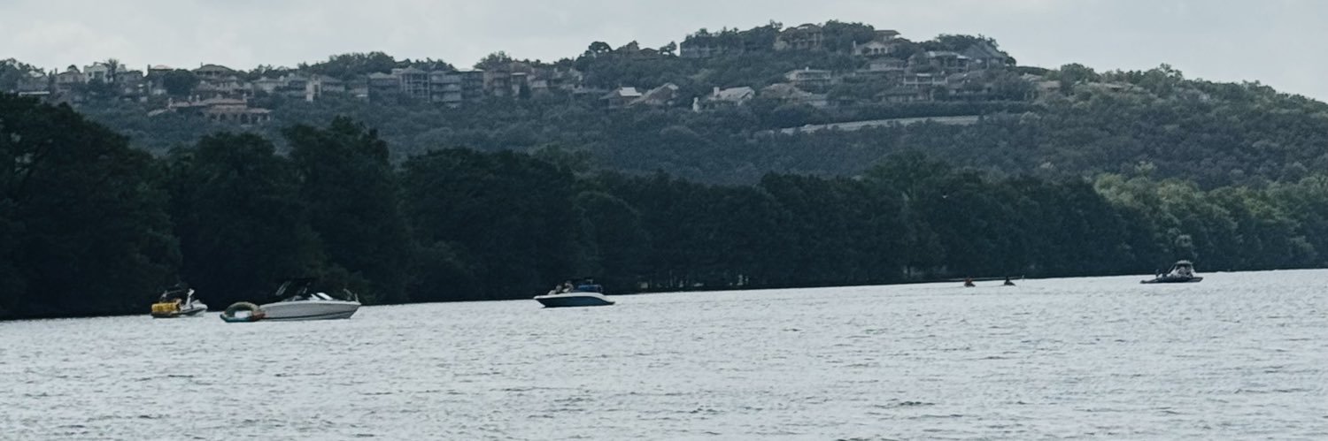 evermo11's profile banner image