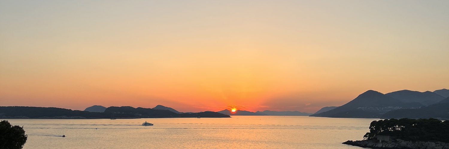 elimmaclean's profile banner image