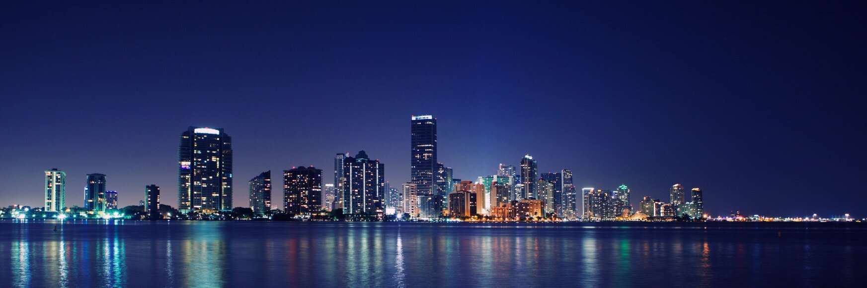 Vicky Hurtado  banner