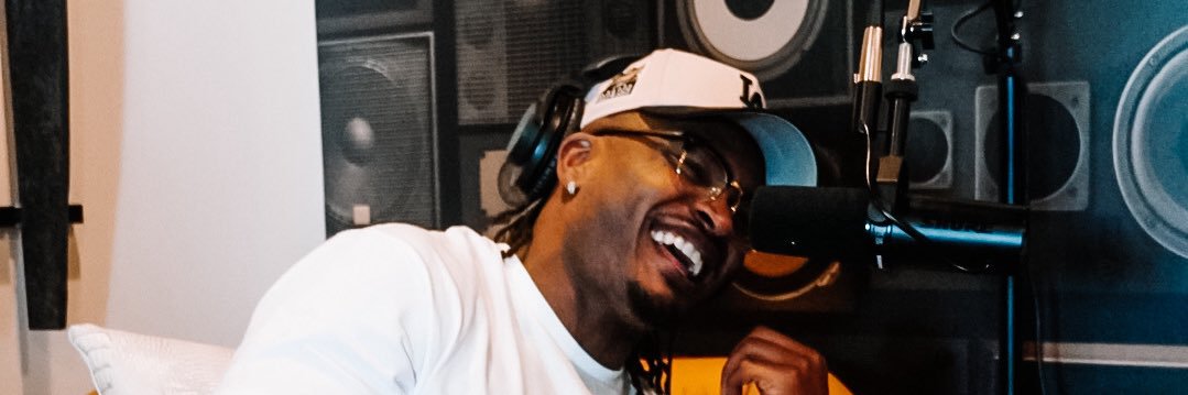 Loc🐶 banner